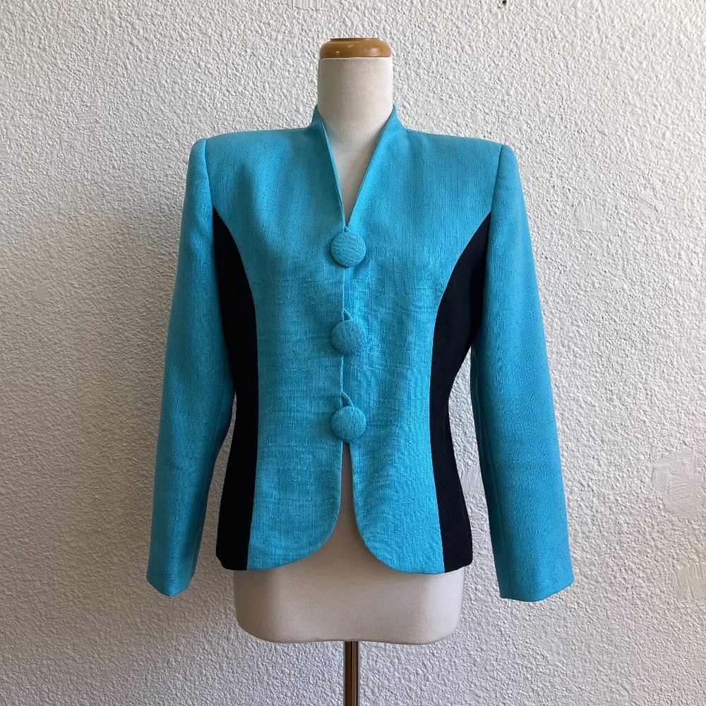 The Carrie Drop// Colorblock Blazer